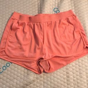 Old navy mesh shorts (2)